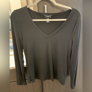 Express Supersoft Fitted V-Neck Long Sleeve Tee